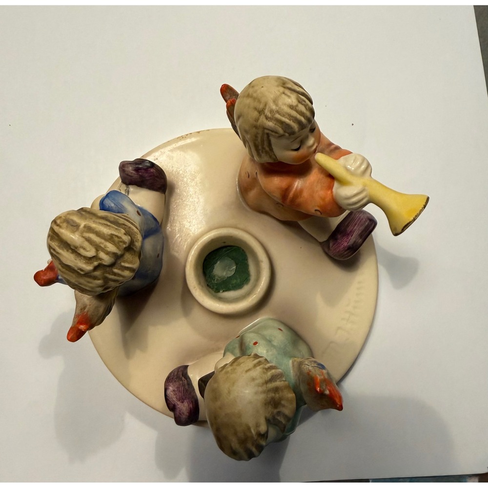 Hummel #37 Herald Angels Candle Holder - Picture 6 of 7